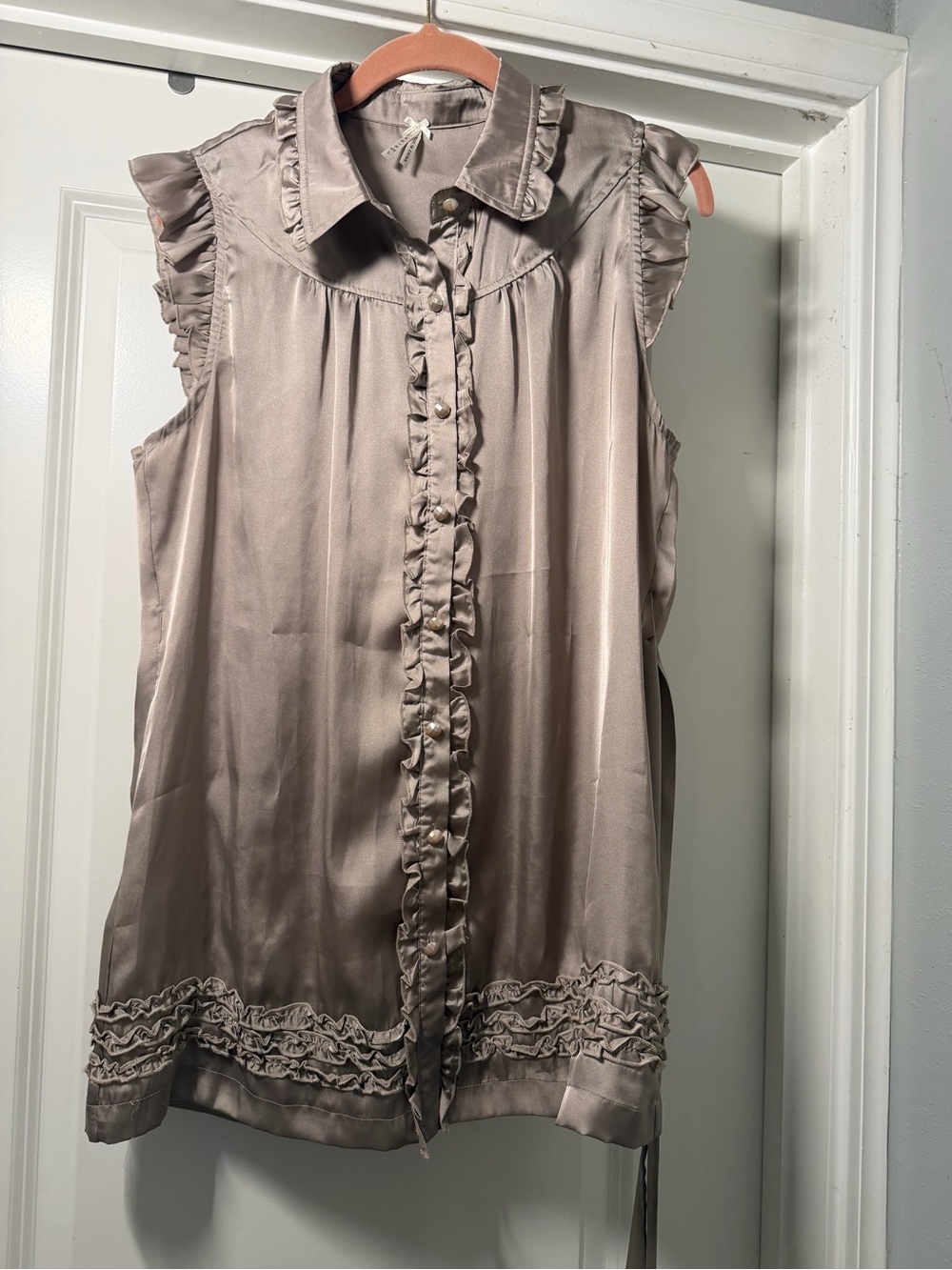Sleeveless Beautiful  Ruffle-Trim Satin Dress  - Taupe size lg like new